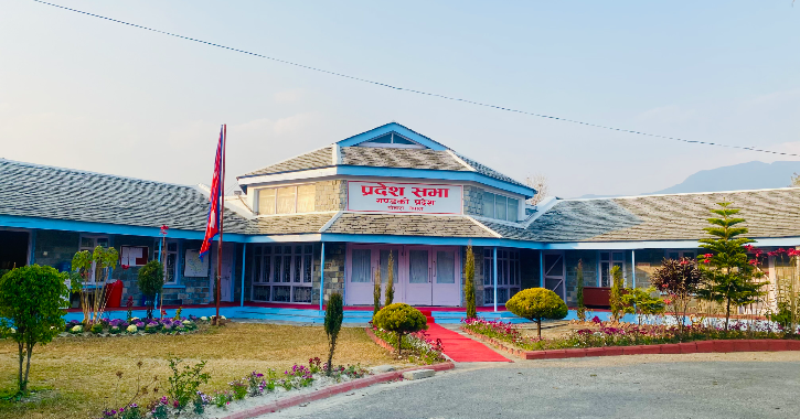 ‘बजेटले सत्तापक्ष र विपक्षीबीच लक्ष्मणरेखा कोर्‍यो’